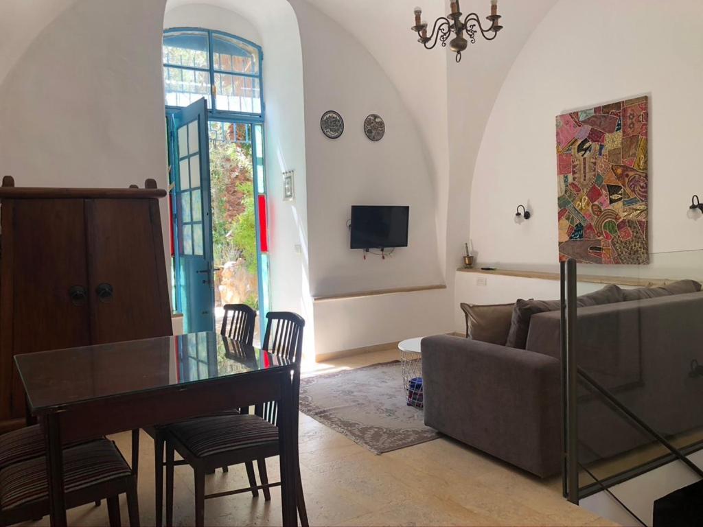 One Bedroom Stone Apartment Jerusalem Exterior foto
