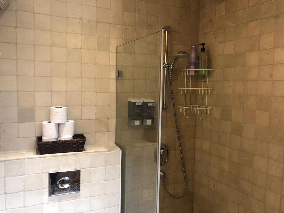 One Bedroom Stone Apartment Jerusalem Exterior foto